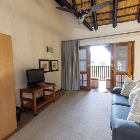 Legend Safaris 257A - In Kruger Park Lodge Hazyview Buitenkant foto